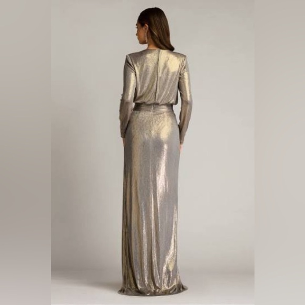 Tadashi Shoji Smoke Pearl POMONA METALLIC WATERFALL FLOUNCE GOWN BSJ25106L NWT - Picture 4 of 5